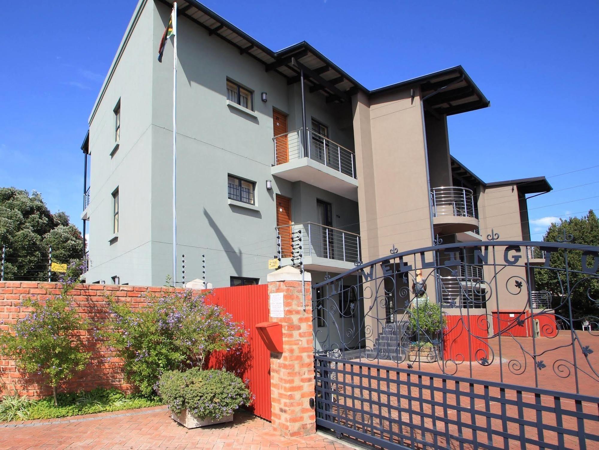 17Onwellington Apartments George Εξωτερικό φωτογραφία